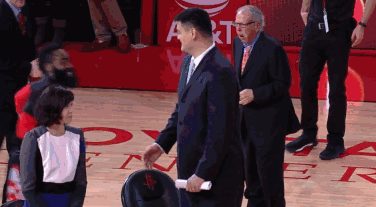 要亲亲要抱抱要举高高QQ表情gif搞笑图片