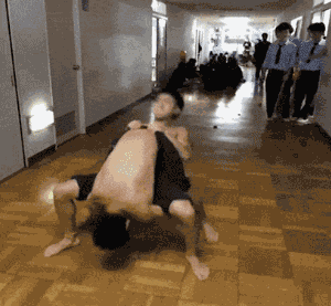 真爱的玩法QQ表情gif搞笑图片