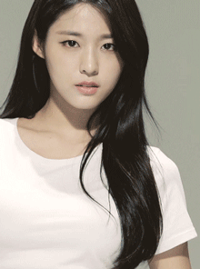 妹子的身材真棒QQ表情gif搞笑图片