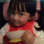 舔嘴巴QQ表情gif搞笑图片