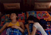 老婆睡不着咋办？QQ表情gif搞笑图片