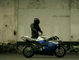 这么酷的画面，能不能一直酷到底QQ表情gif搞笑图片