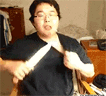 扯衣服QQ表情gif搞笑图片