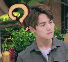 疑问爱斗图gif搞笑图片