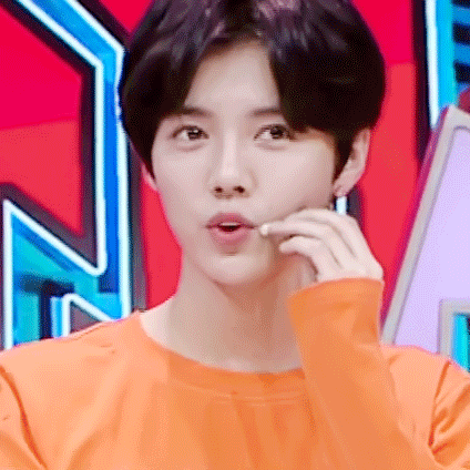 没有意义爱斗图gif搞笑图片