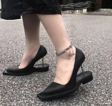 创意高跟鞋搞笑图吧gif搞笑图片