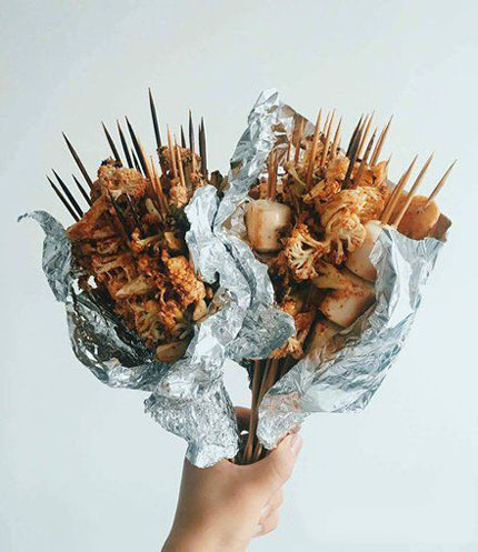 情人节准备的礼物搞笑图吧gif搞笑图片