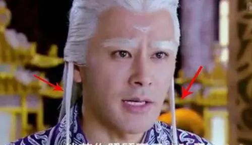 你见过最离谱又搞笑的穿帮有哪些呢？搞笑图吧gif搞笑图片