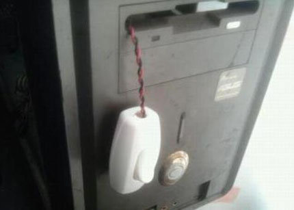 牛人接的电脑开关搞笑图吧gif搞笑图片