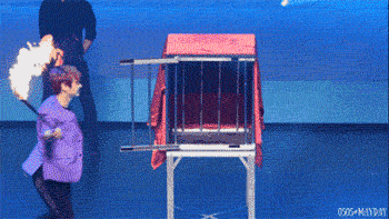 魔术大解密，大变活人原来是这样的搞笑图吧gif搞笑图片