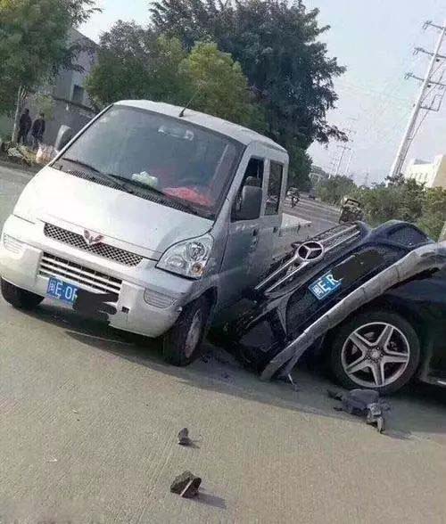 五菱：也有骄傲的一次搞笑图吧gif搞笑图片