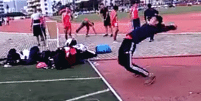 同学这韧性，真是高手，高手搞笑图吧gif搞笑图片