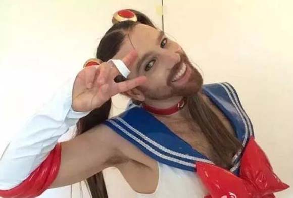 萌萌哒的大叔搞笑图吧gif搞笑图片