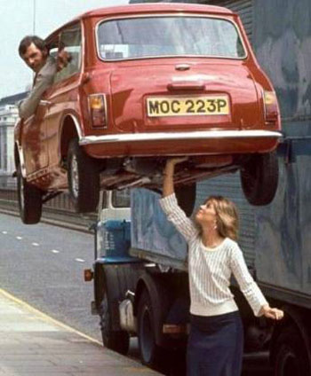 超级大力士女汉子搞笑图吧gif搞笑图片