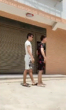 俩哥们这姿势真牛，666搞笑图吧gif搞笑图片