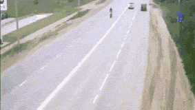 别玩车技，最后是玩命搞笑图吧gif搞笑图片