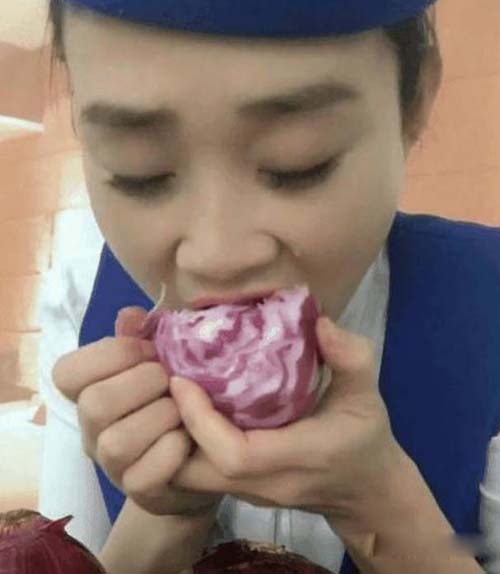 小姐姐就是喜欢这个味搞笑图吧gif搞笑图片