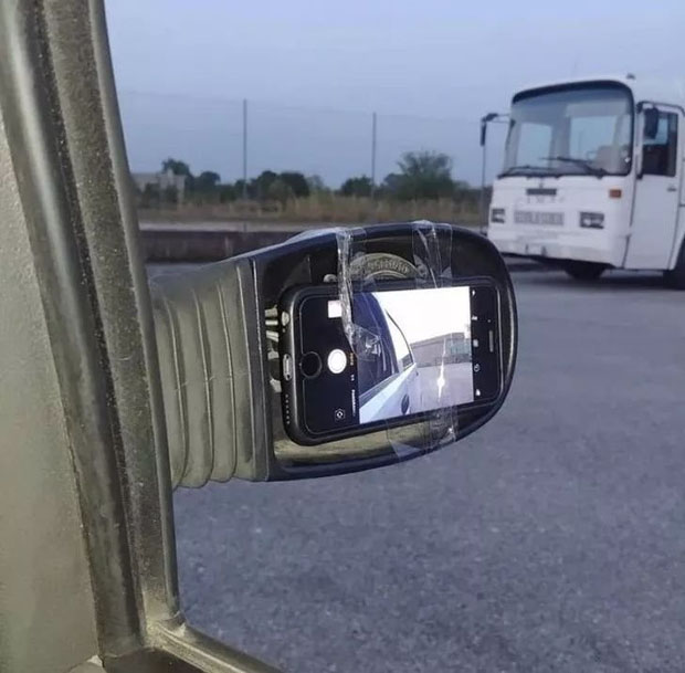 后视镜坏了想出的妙招搞笑图吧gif搞笑图片