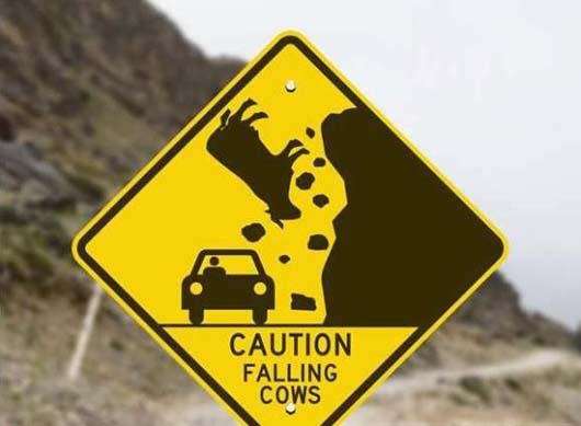 奇趣交通标志，当心掉头牛下来......搞笑图吧gif搞笑图片