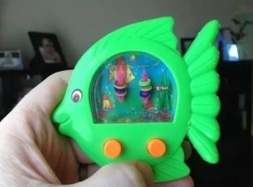 80后都玩过的吧，满满的童年回忆搞笑图吧gif搞笑图片