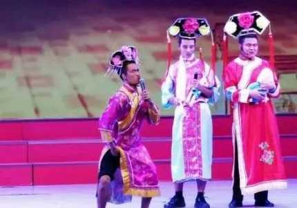 秀腿大赛吧搞笑图吧gif搞笑图片