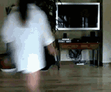 地板太滑搞笑图吧gif搞笑图片