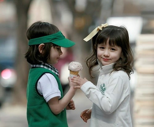 从小教育，有福同享可爱趣图gif搞笑图片