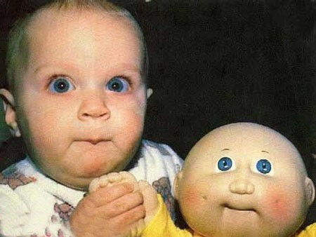 卡通与真人版外国小男孩可爱趣图gif搞笑图片