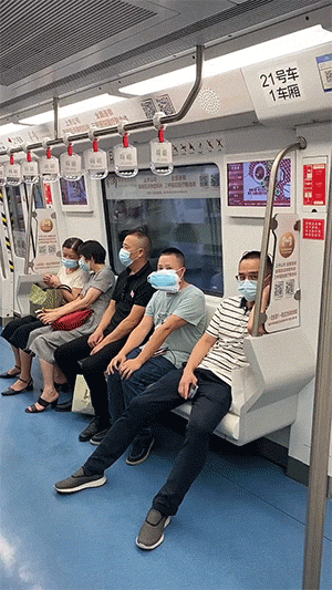 这是要把病毒累死在半路上爆笑gif搞笑图片