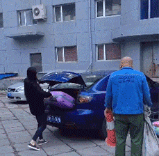 大哥，莫激动爆笑gif搞笑图片