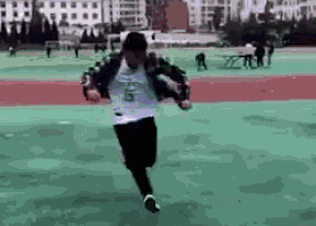 啥玩意。。啊~！爆笑gif搞笑图片