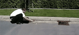 这得救到什么时候啊。。爆笑gif搞笑图片