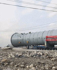 这是什么，难道是猴哥的金箍棒爆笑gif搞笑图片