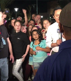 看我看我快看我我才是猪脚 哈哈爆笑gif搞笑图片