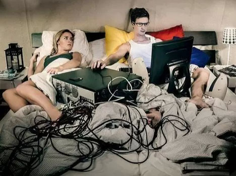 这样下去注定分手啊~爆笑gif搞笑图片