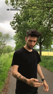 当电量只剩1%时！爆笑gif搞笑图片