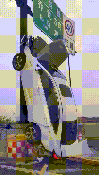 车：起飞失败，下次起飞请换一个司机爆笑gif搞笑图片