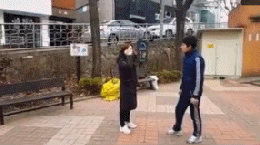 少年等着你的是分手二字了爆笑gif搞笑图片