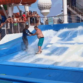 好好玩 也好惨爆笑gif搞笑图片