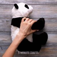 家里不用的毛绒玩具，可以这么玩爆笑gif动图爆笑gif搞笑图片