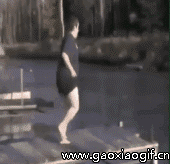 吨量级选手就是和别人玩的不一样爆笑gif搞笑图片