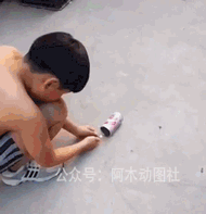 终于明白为什么你那么闲了，还是作业太少爆笑gif搞笑图片