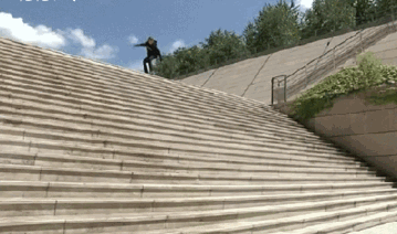 外国人滑板极限运动失败搞笑动态图爆笑gif搞笑图片