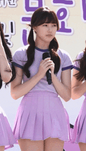 韩国美女跳舞风吹掀裙子安全裤搞笑动图爆笑gif搞笑图片