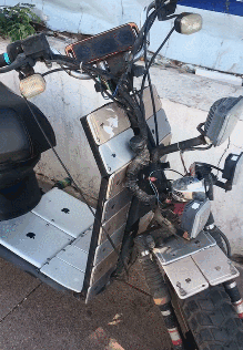 搞笑的电动车图片爆笑gif搞笑图片