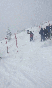 搞笑的滑雪动态图爆笑gif搞笑图片