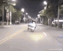 三轮车的搞笑动图爆笑gif搞笑图片