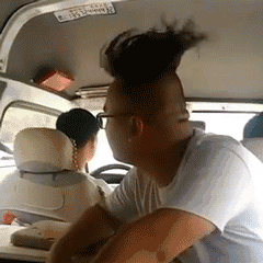 个性奇葩搞笑的男生发型gif动态图爆笑gif搞笑图片