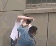 我打死你爆笑gif搞笑图片