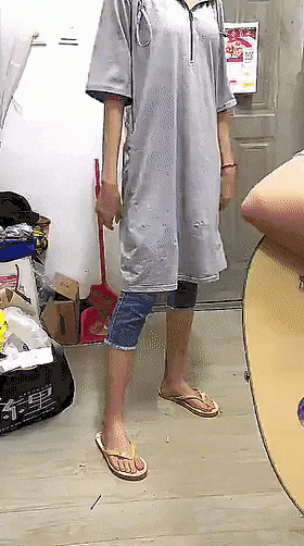 搞笑奇葩的大学室友GIF动图爆笑gif搞笑图片